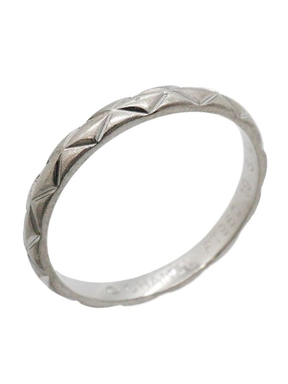 Chanel Ring Quilted Platinum